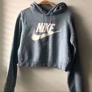 Small Nike Cropped Hoodie
